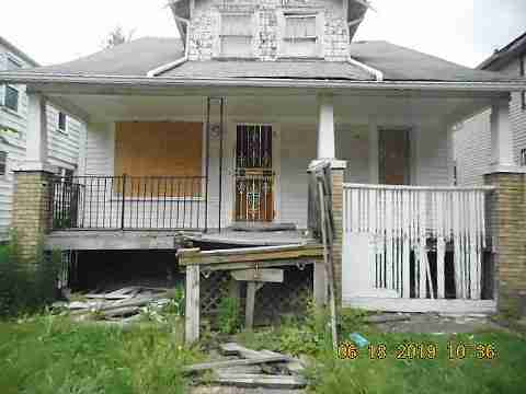 14433 Robson (1)_m.jpg